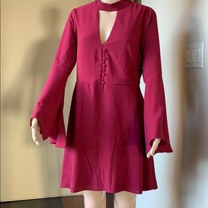 Nordstrom SOCIALITE Dress Flowy Long Sleeves